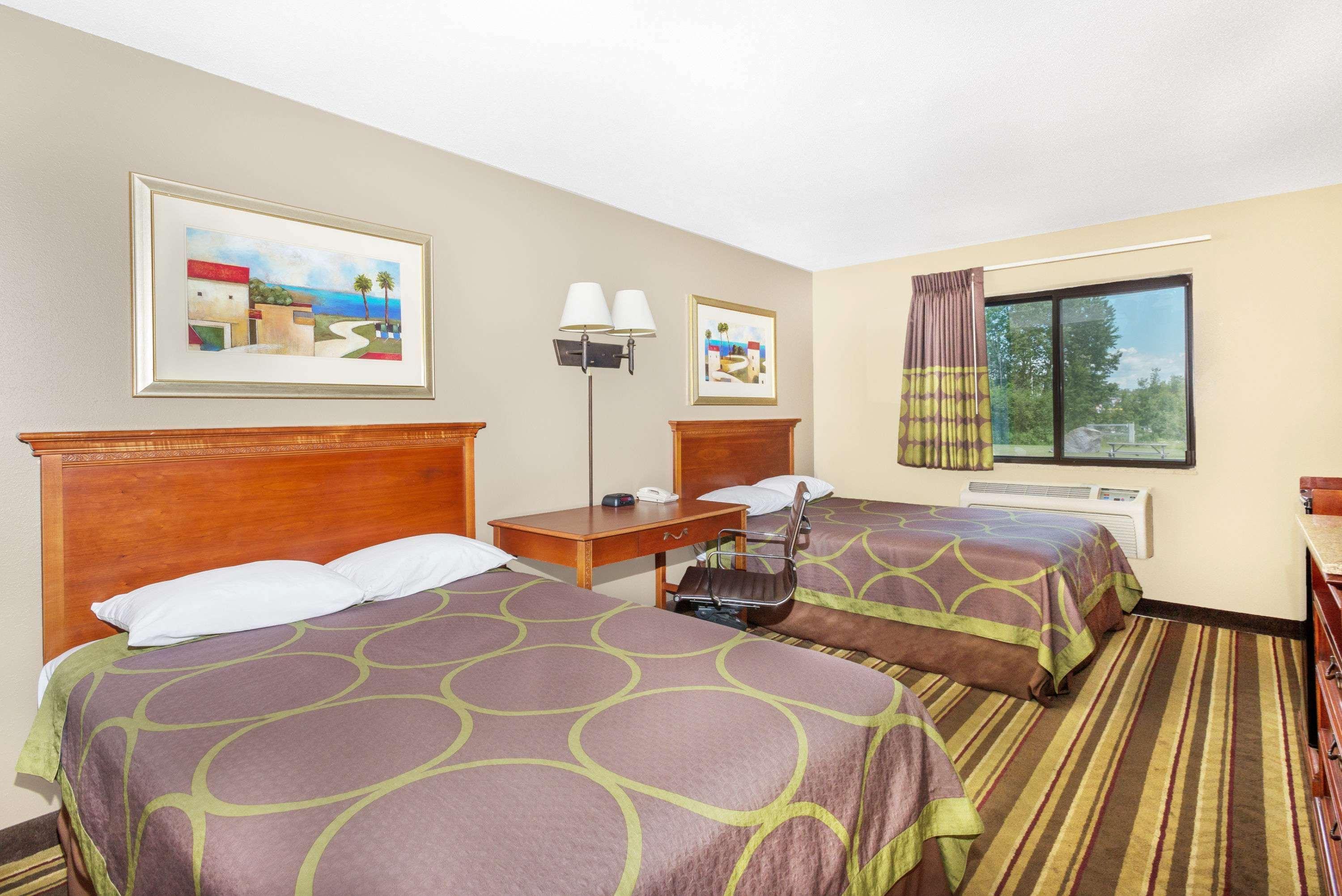 Super 8 By Wyndham Tilton/Lake Winnipesaukee Exteriér fotografie