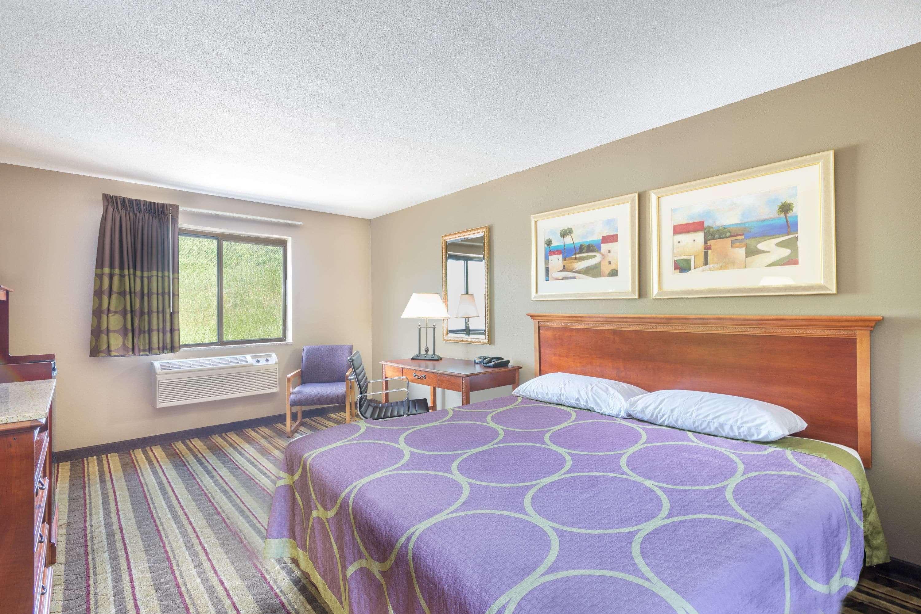 Super 8 By Wyndham Tilton/Lake Winnipesaukee Exteriér fotografie